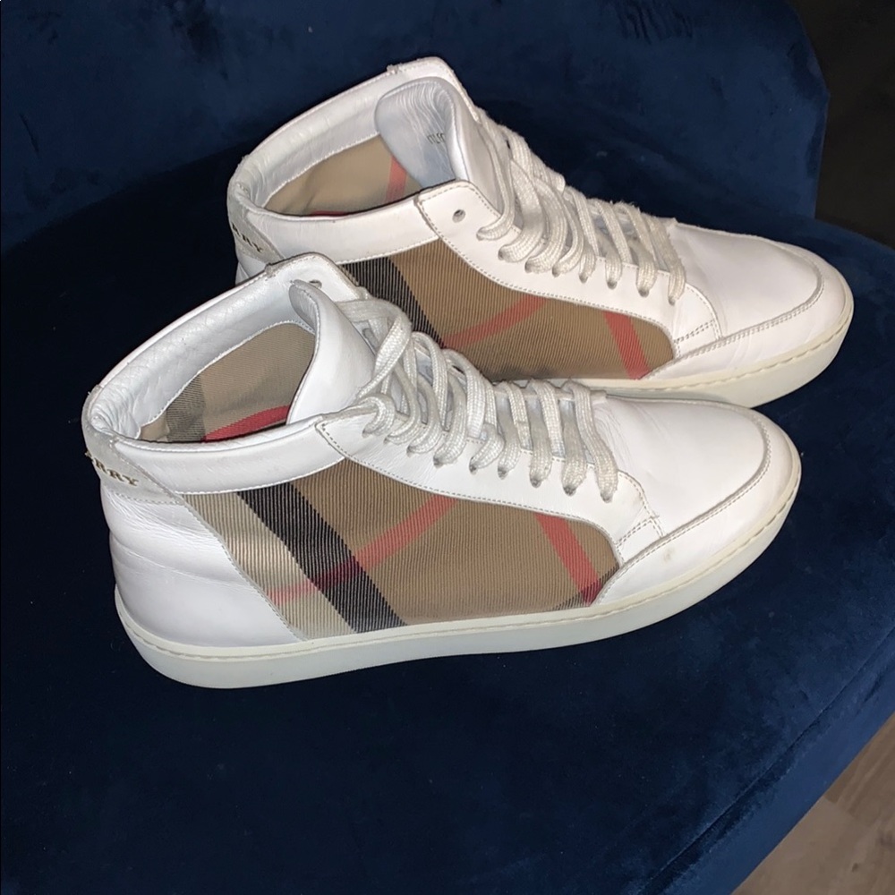 Burberry White and Tan Sneakers